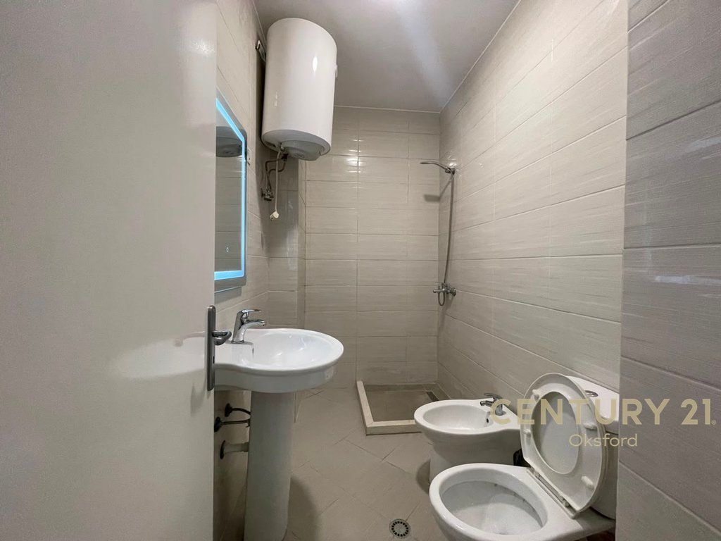 Apartament 1+1 per shitje te 2 Palmat, Astir