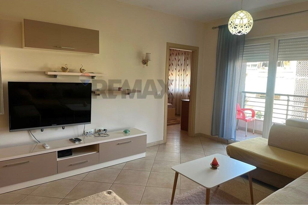 Appartamento in affitto, ex ristorante Durresi