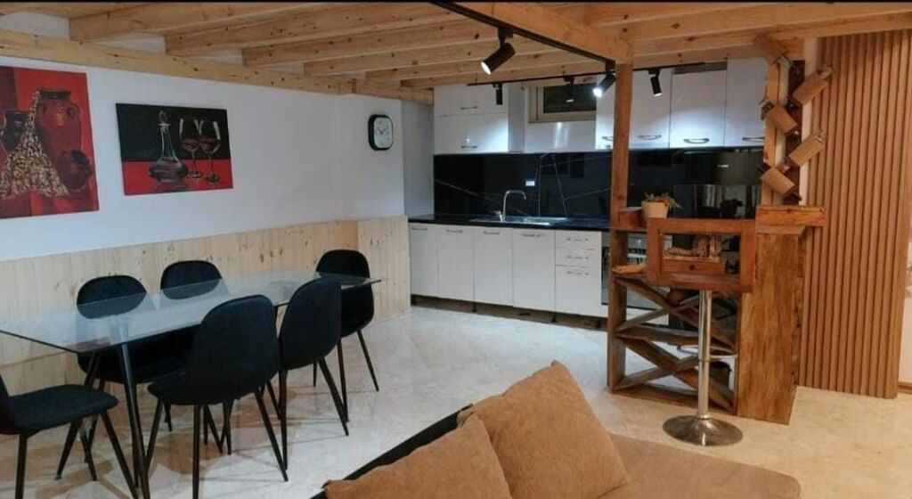 Duplex Apartment 2+1 for rent in Selite.