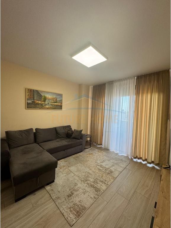 Qera, Apartament 2+1+2, Rruga Kongresi i Manastirit.