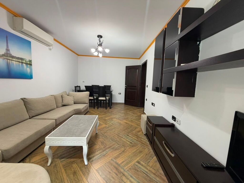 For Rent Apartment 2+1+2 Intersection 21 December