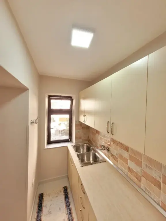 Affitto | Apartament 2 + 1 | Rruga Myslym Shyri | 650 €/mese