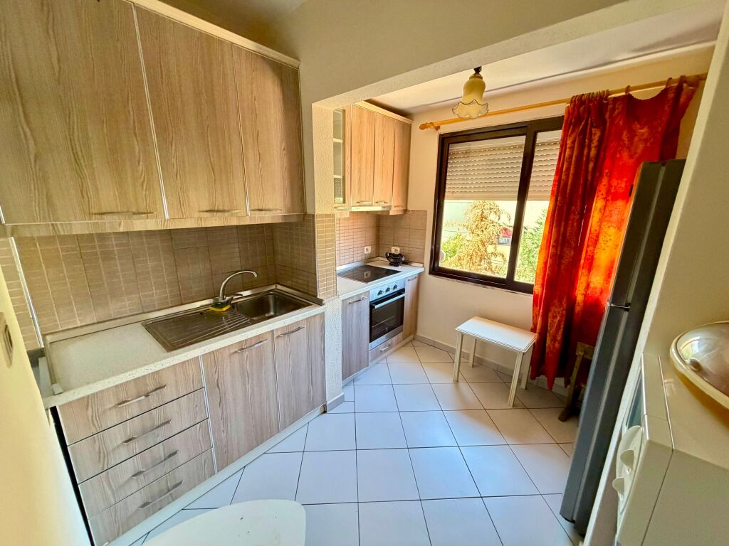 📣 QERA Apartament 1+1 📍 Medreseja 🛣️ Rruga e "Dibres" ✨