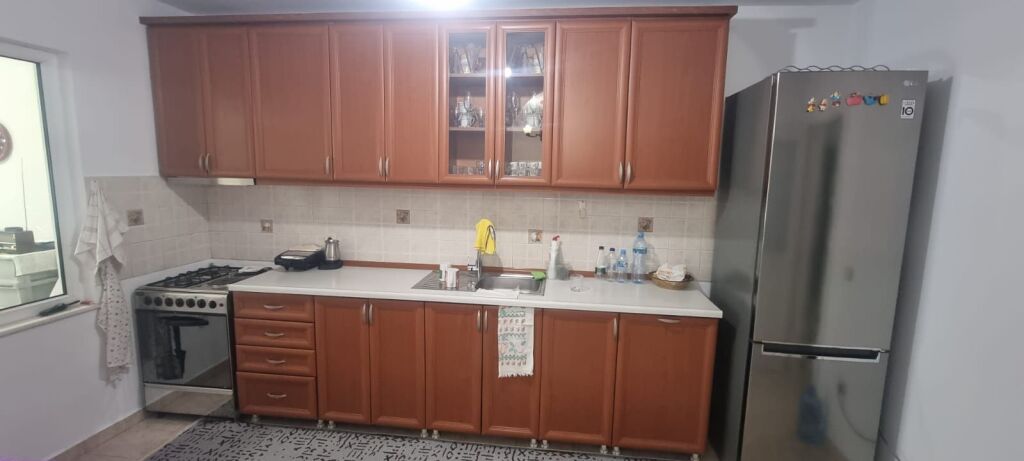 Apartment 3+1+2 + storage for rent in Laprakë – Gintash Block