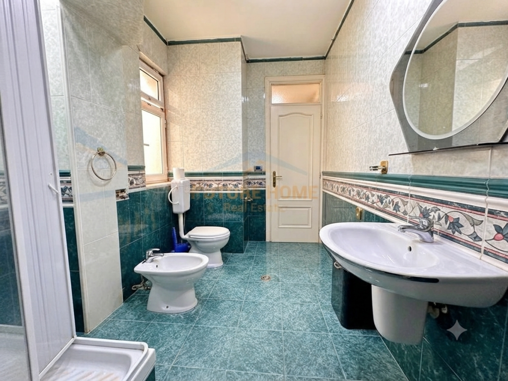 Shitet, Apartament 2+1, Rruga e Durrësit, Tiranë