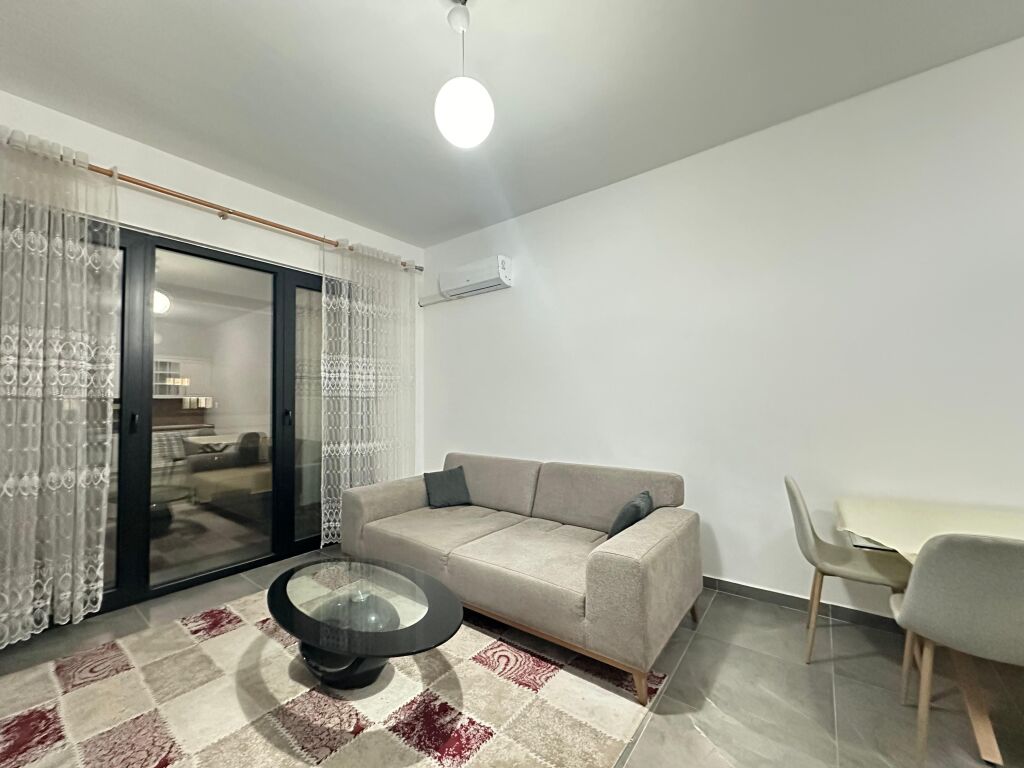 Apartment 1+1 for rent at Square 21