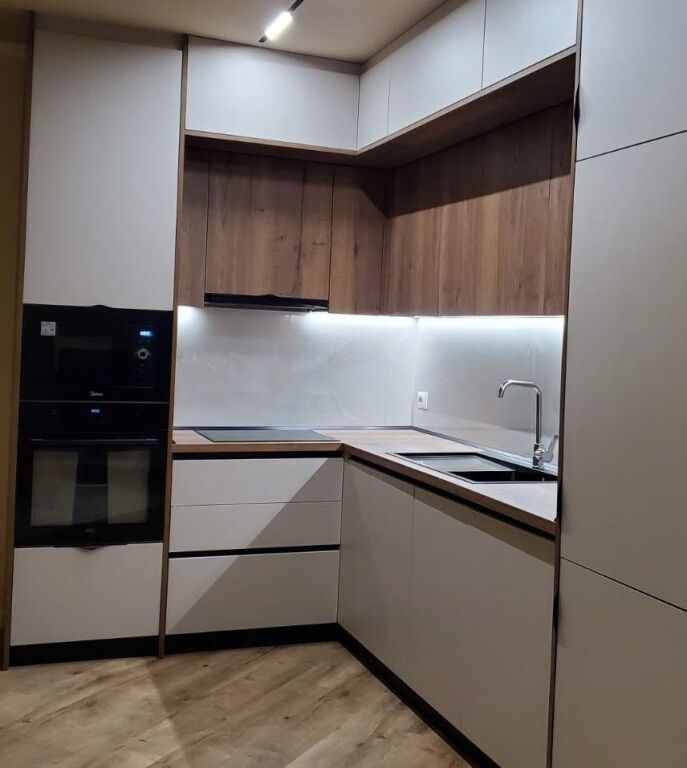 📌Jepet me Qira Apartament 2+1+2+Post parkimi -  Liqeni i Thatë
