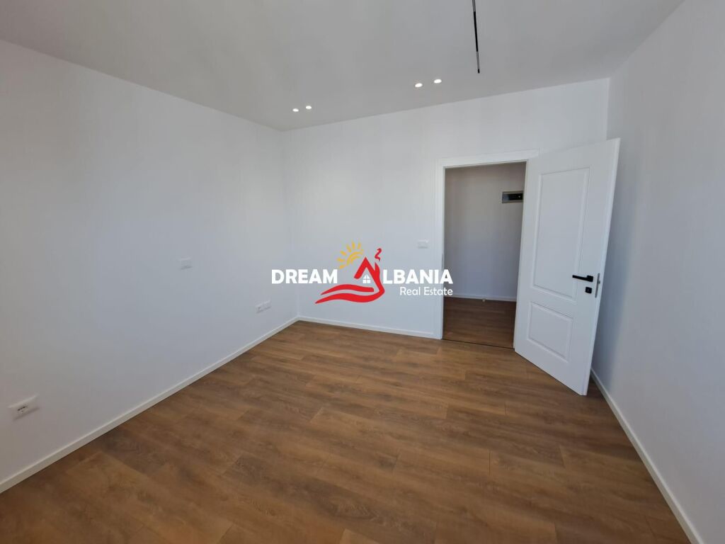Appartamento 1+1 in vendita vicino all’incrocio del 21 dicembre (ID 51110005)