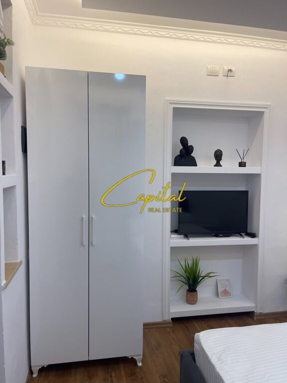 GARSONIERE ME QIRA 37 M2 SELVIA 40.000 LEKE