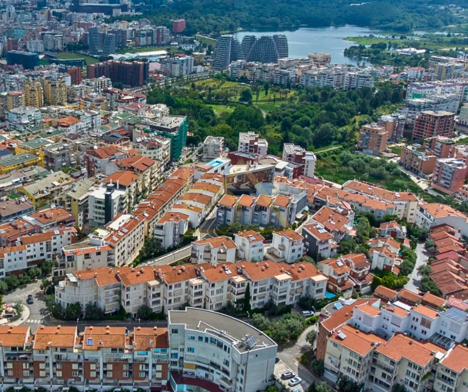 Triplex Apartment for Sale