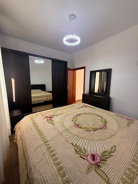 Appartamento 1+1 in affitto nella zona di Çollaku Sauk, Tirana