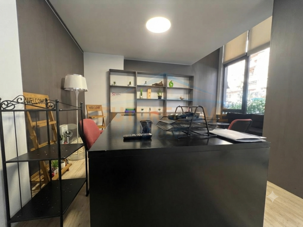 Qera, Ambient duplex për Zyra, Pazari i Ri, Tiranë.