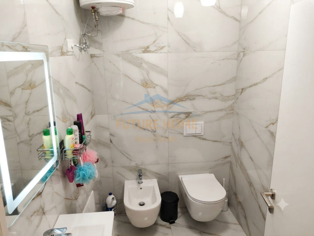 Rent, Apartment 1+1, Square 21, Kavaja Street, Tirana.