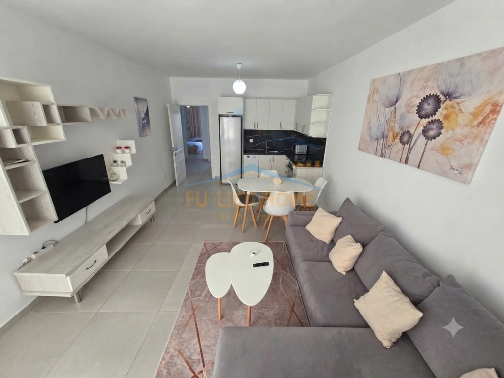 Qera,Apartament 2+1+post parkimi tek Kompleksi ASL!