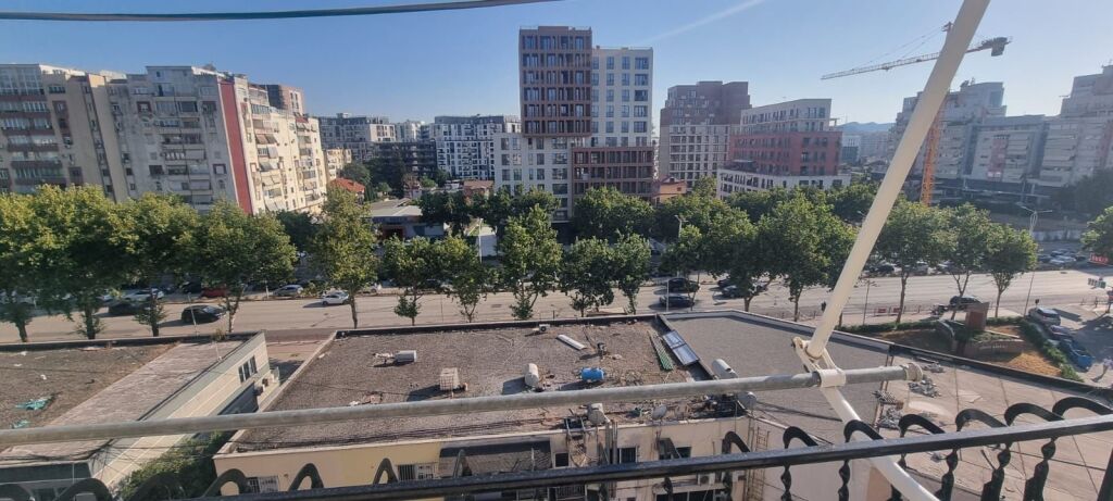 Apartment 3+1+2 + storage for rent in Laprakë – Gintash Block