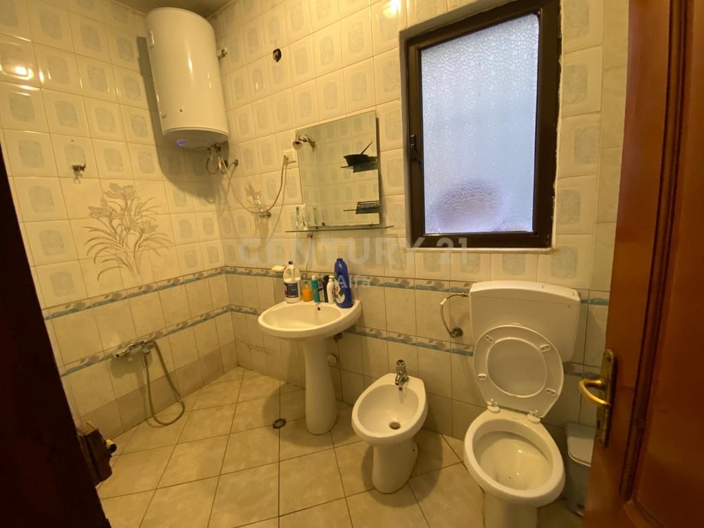 3-Storey Villa for Sale in the Oxhaku Area!