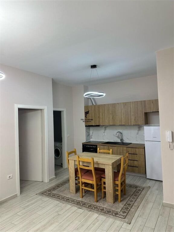 APARTAMENT ME QERA 1+1 ASTIR 45.000 LEKE FH-85913