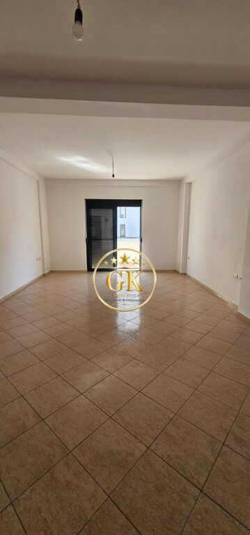 🏡 SHITET APARTAMENT 2+1+GARAZHD PLAZH
