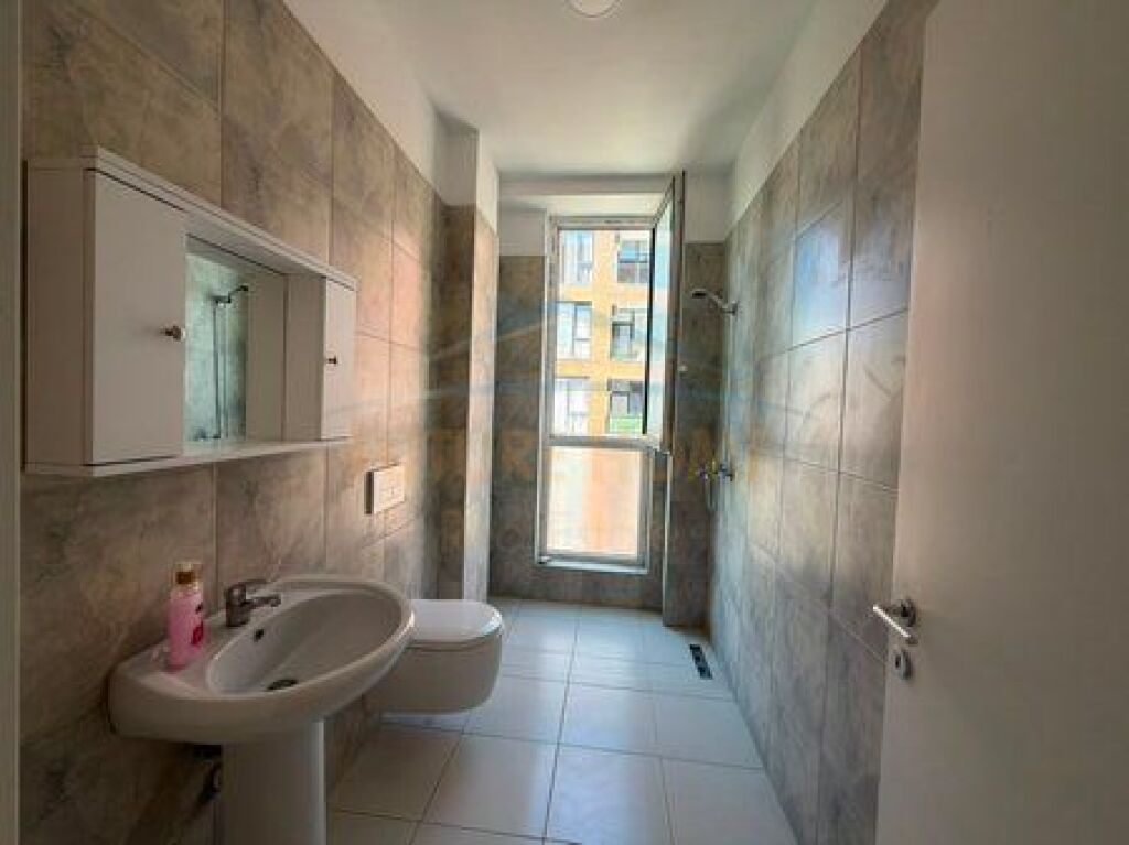 Qira, Apartament 2+1+2+Post Parkimi, Residenca "Avid", Bulevardi i Ri.