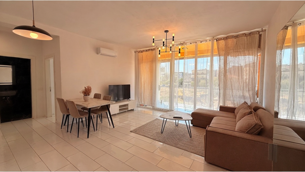 Apartament me qera 1+1, Bulevardi i Ri