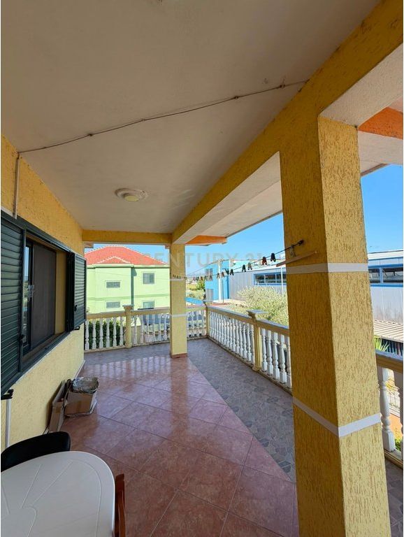 Vilë 3-Katëshe në Shitje – Xhafzotaj, Durrës | 210,000€
