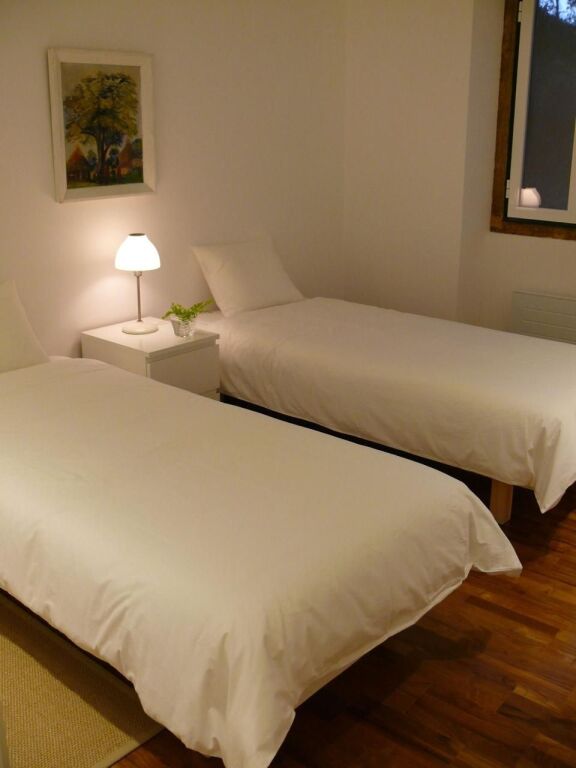 Vasil Shanto, jepet me qera apartament 1+1.