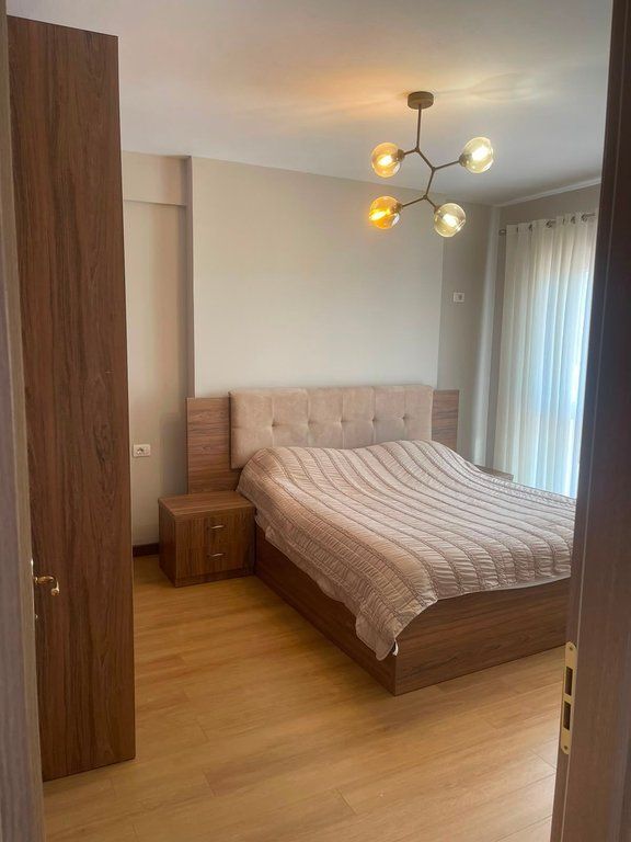 Apartament 1+1 me Qira - Shkolla e Bashkuar