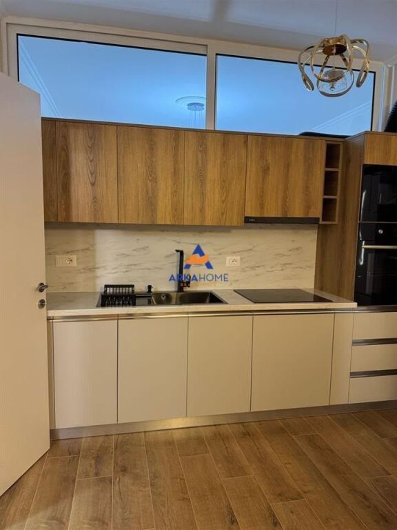 AFFITTASI APPARTAMENTO 2+1 "ARLIS, FARMACIA 10" 750 EURO