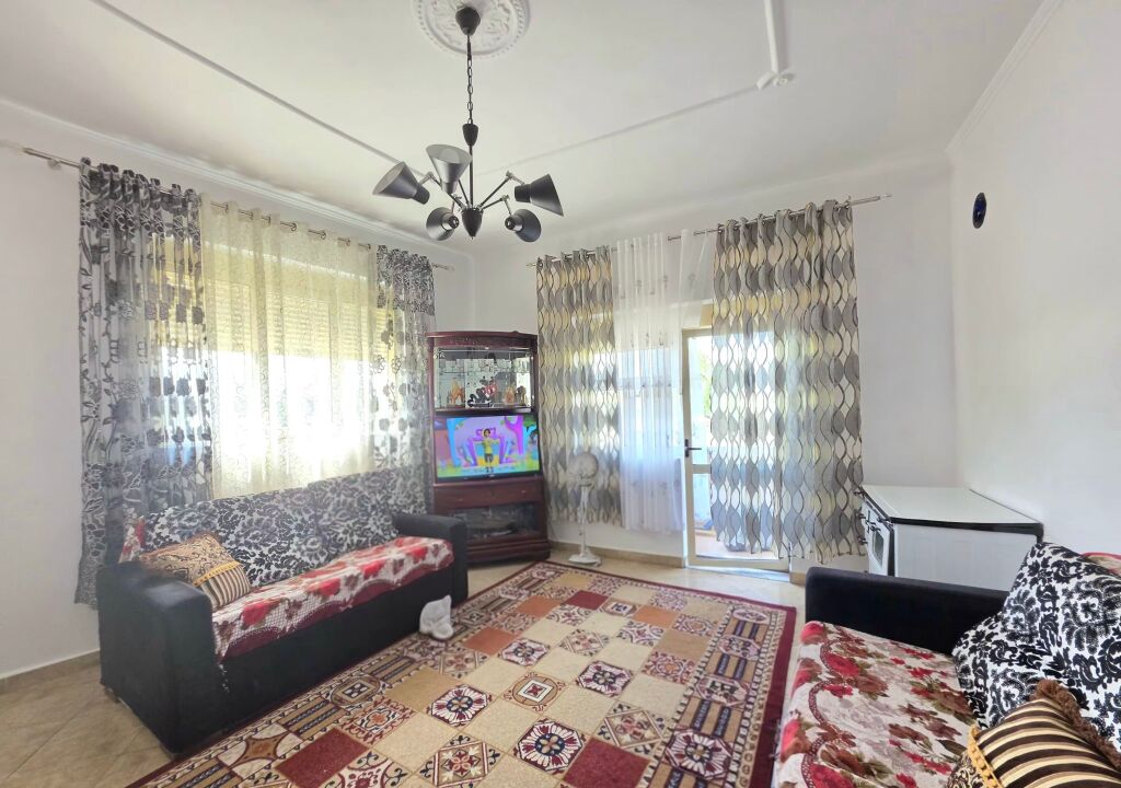 🏡 Apartament 2+1 për Shitje – Në Unazë, Lagjja 6, Korçë