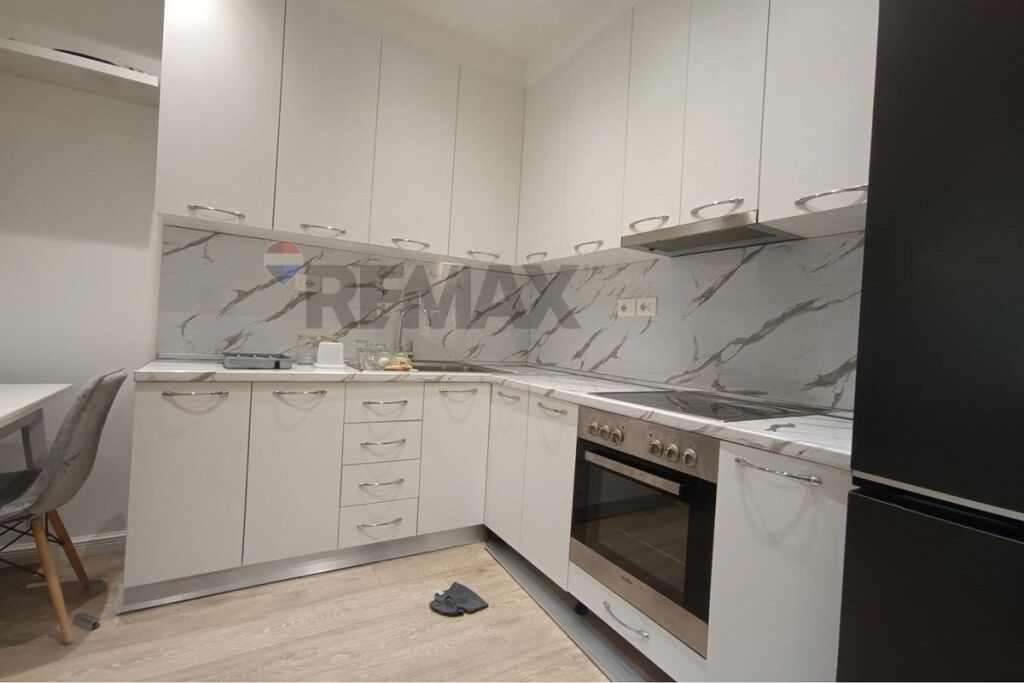 Apartament - Për Qira - Rruga Don Bosko, Tiranë