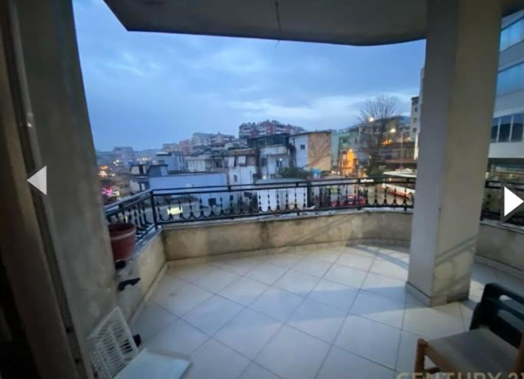 Qera | Vilë 3 + 1 | Selitë | 500 €/muaj