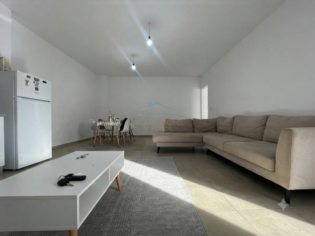 Shitet, Apartament 1+1, Unaza e Re