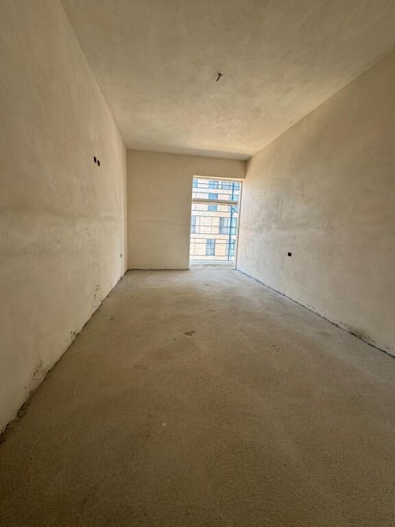 Shitet Apartament tek Ish Fusha