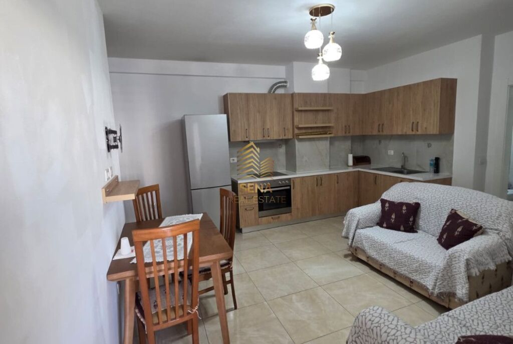 Qira, Apartament 2+1+blk,  Astir – Kompleksi Jolla, 45.000 Lek/Muaj