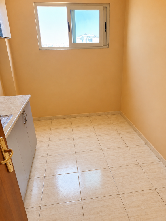 Apartament 2+1+ Ballkon Ne Shitje Qender