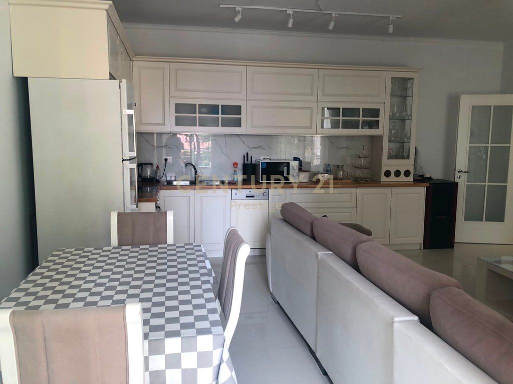 2+1 APARTMENT FOR RENT, LOCATED OPPOSITE "VIZION PLUS"-DON BOSCO! 600 € /Month 60,000 Lek /Month