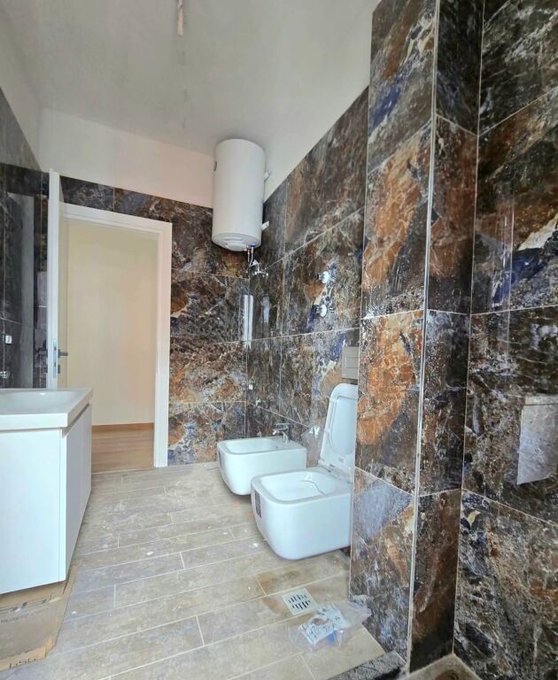 🏡 Apartament 2+1 për Shitje – Kompleksi Larti, Korçë