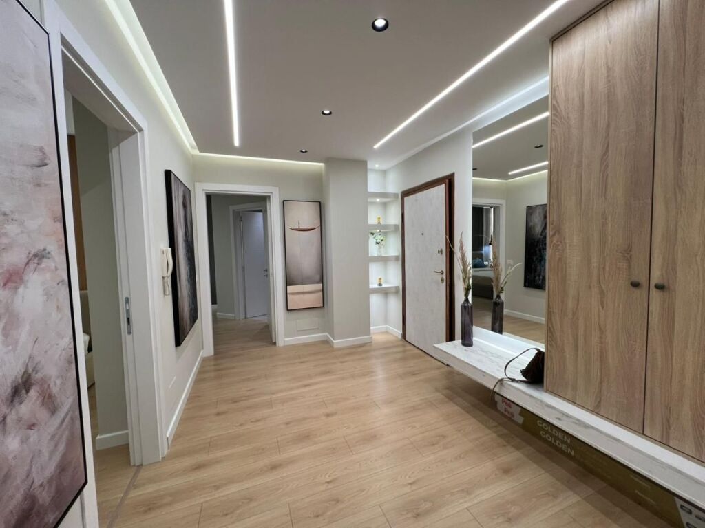 Apartment 2+1+2 for sale, Zogu i Zi
