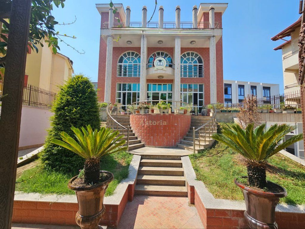 EXCLUSIVE- VILLA FOR SALE AT THE FORMER GERMAN VILLAS! 2,400,000 €