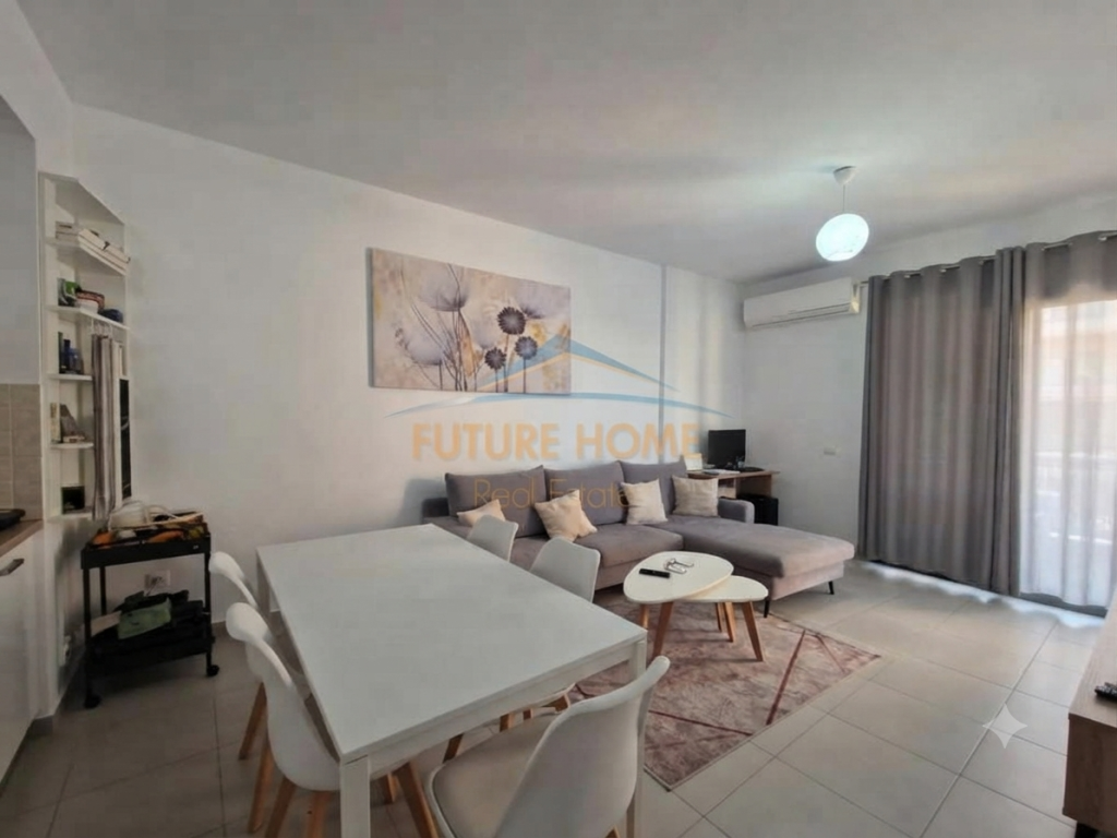 Qera,Apartament 2+1+post parkimi tek Kompleksi ASL!