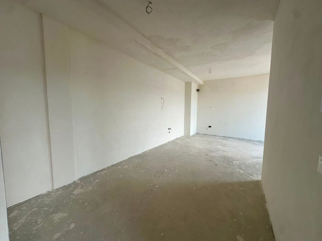 Appartamento 2+1 in vendita, Campo di Aviazione