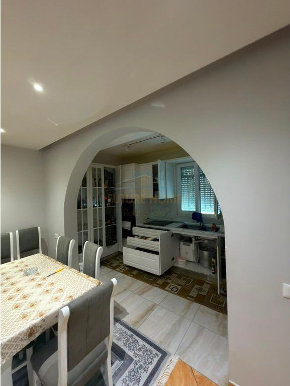 For sale, 2-storey villa, Kodër Babrru.