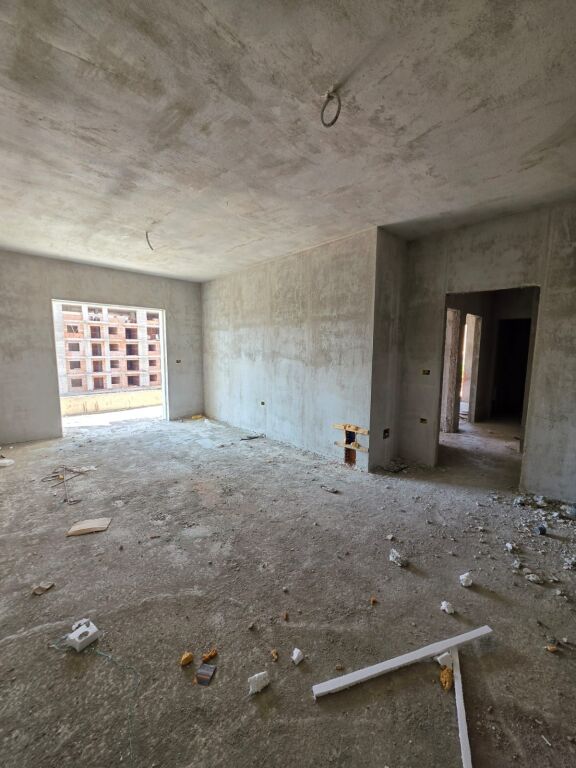 Aviation field, For sale 2+1+2wc