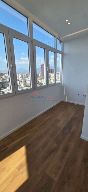 Apartament 1+1 ne shitje tek 21 Dhjetori ne Tirane