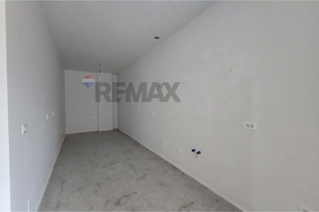 Apartment 1+1 For Sale in Laprakë, Tirana!