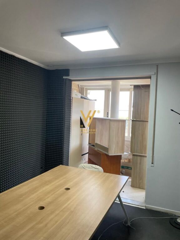 OFFICE 200 M2 FOR RENT AT THE BOTANICAL GARDEN 100,000 LEKE