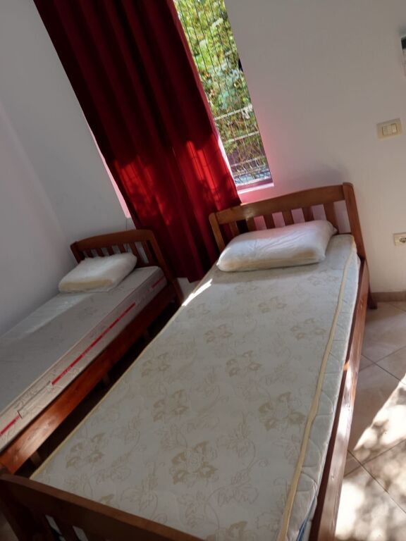 STUDIO APARTMENT 30000 LEKE. FACULTY OF MEDICINE