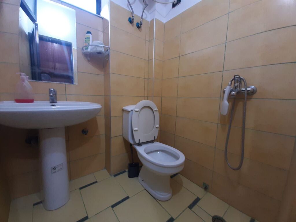 Jepet me qera Garsionere Tek 5 Maji ID: 5251