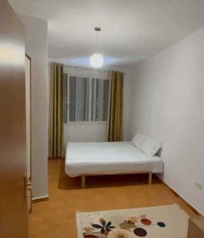 Apartament 1+1 per shitje ne Astir prane Kompleksit Fratari
