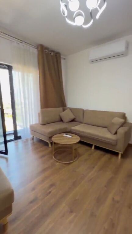 Jepet me qera 2+1 + parkim kodra djellit 2